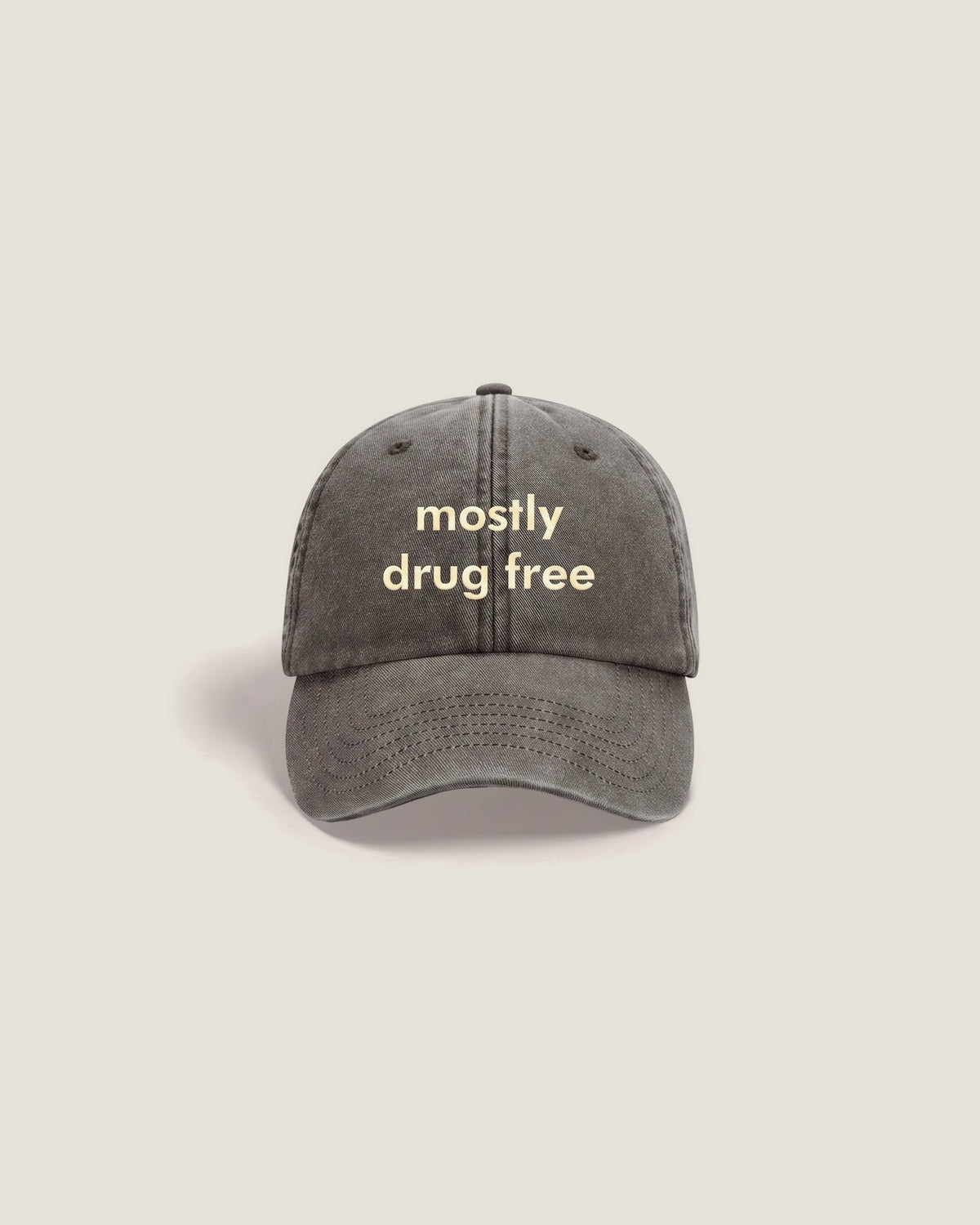 mostly drug free Cap in Vintagebrown, Vorderansicht